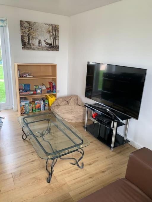 Claypits 1 Bedroom Annex, Private Bathroom, Peaceful Area מראה חיצוני תמונה