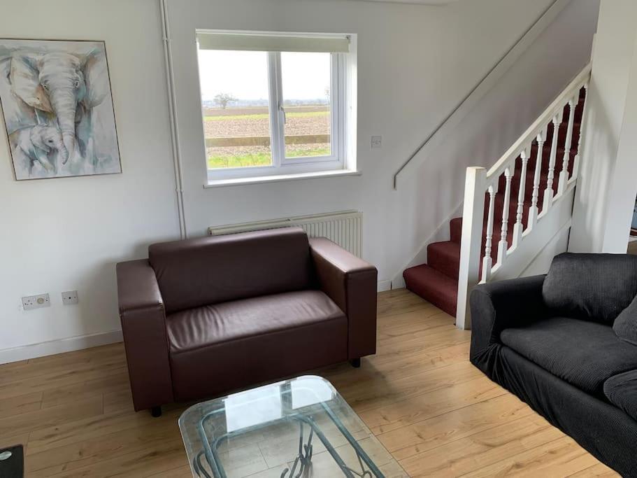 Claypits 1 Bedroom Annex, Private Bathroom, Peaceful Area מראה חיצוני תמונה